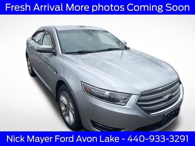 2016 Ford Taurus SEL