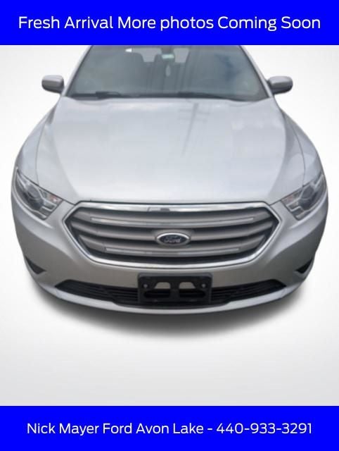2016 Ford Taurus SEL