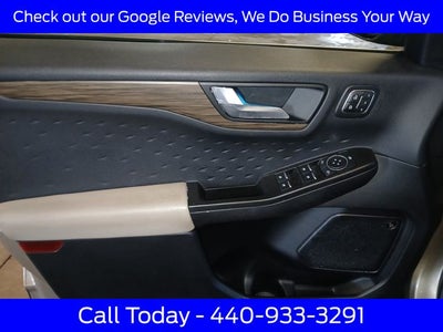 2020 Ford Escape Titanium Hybrid