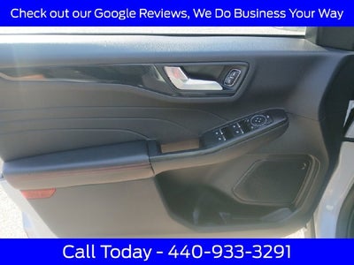 2025 Ford Escape ST-Line Select