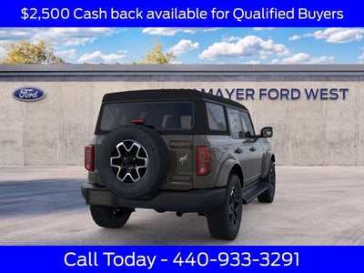 2026 Ford Bronco Outer Banks