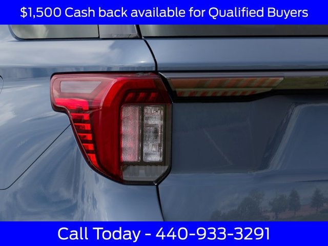 2027 Ford Explorer Platinum In-Transit
