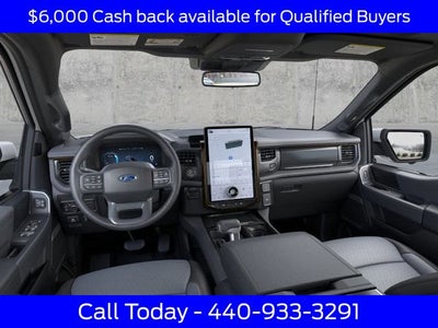 2025 Ford F-150 Lightning Lariat