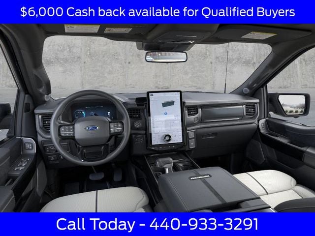 2025 Ford F-150 Lightning Platinum