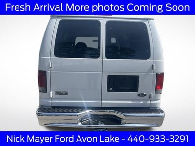 2002 Ford E-150 Commercial