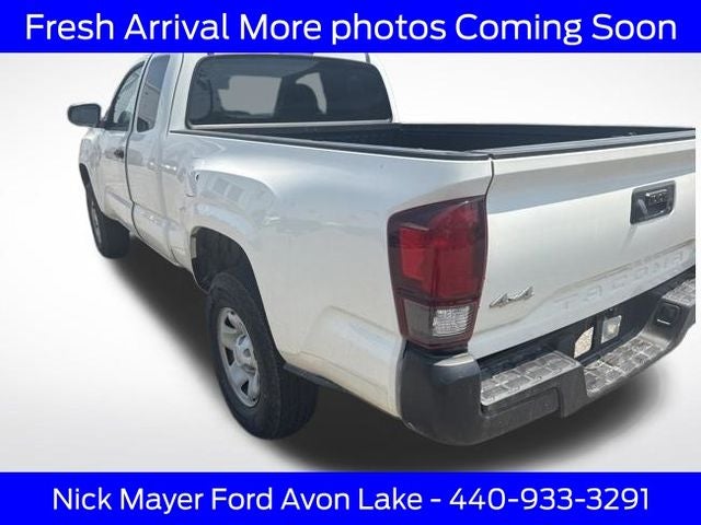 2022 Toyota Tacoma SR