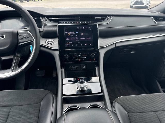 2025 Jeep Grand Cherokee L Altitude X 4x4
