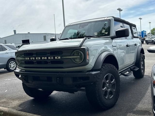 2022 Ford Bronco Base