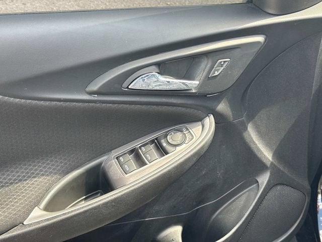 2022 Chevrolet Malibu LS