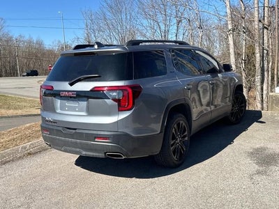 2022 GMC Acadia SLE