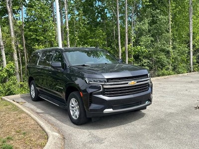 2024 Chevrolet Suburban LT