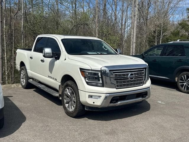 2020 Nissan Titan SL