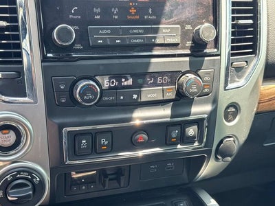2020 Nissan TITAN Crew Cab SL 4x4