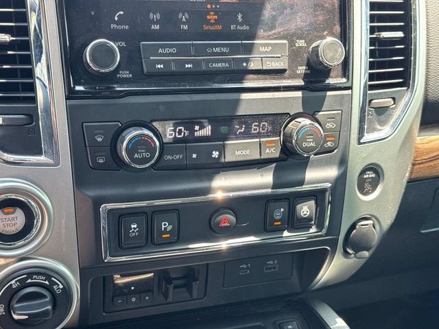 2020 Nissan TITAN Crew Cab SL 4x4