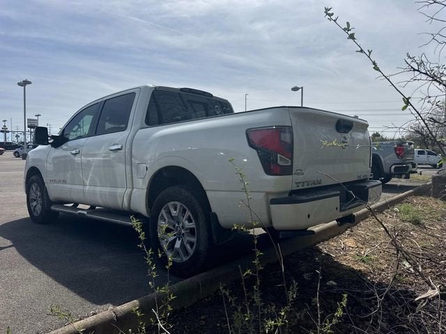 2020 Nissan Titan SL