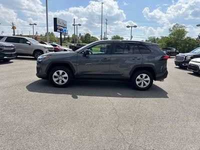 2023 Toyota RAV4 LE