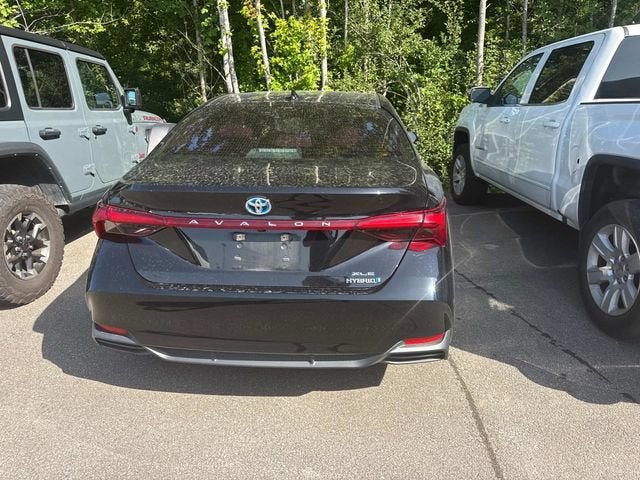 2021 Toyota Avalon XLE Hybrid