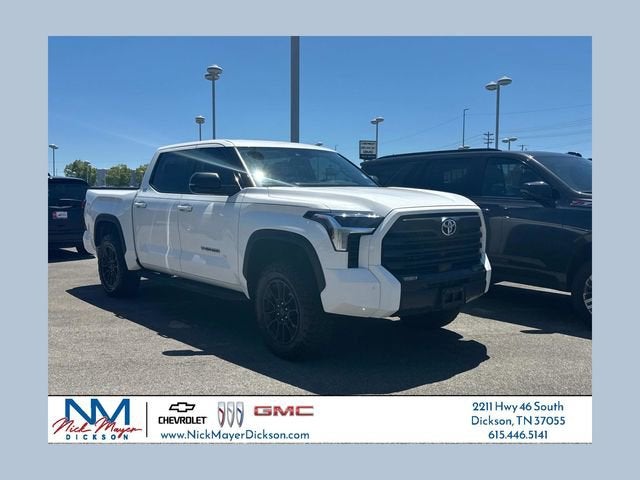 2022 Toyota Tundra 4WD SR5