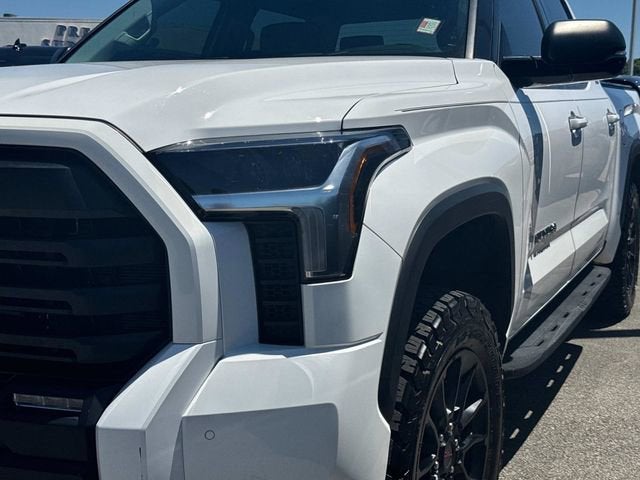 2022 Toyota Tundra 4WD SR5