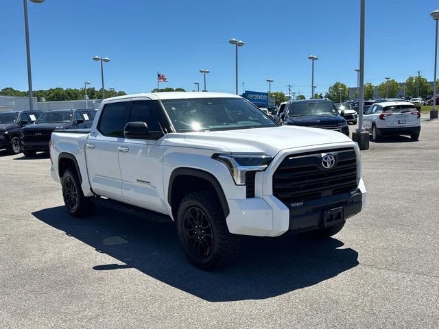 2022 Toyota Tundra 4WD SR5