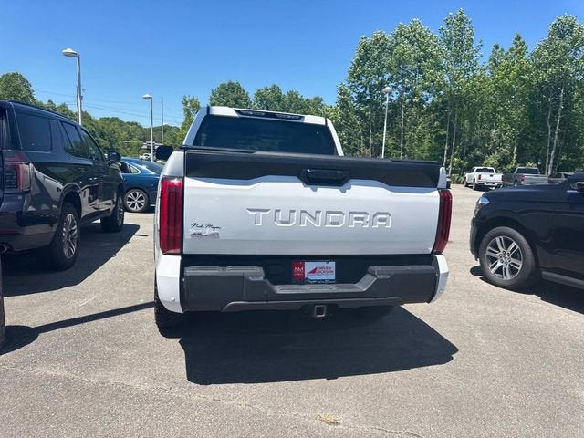 2022 Toyota Tundra 4WD SR5