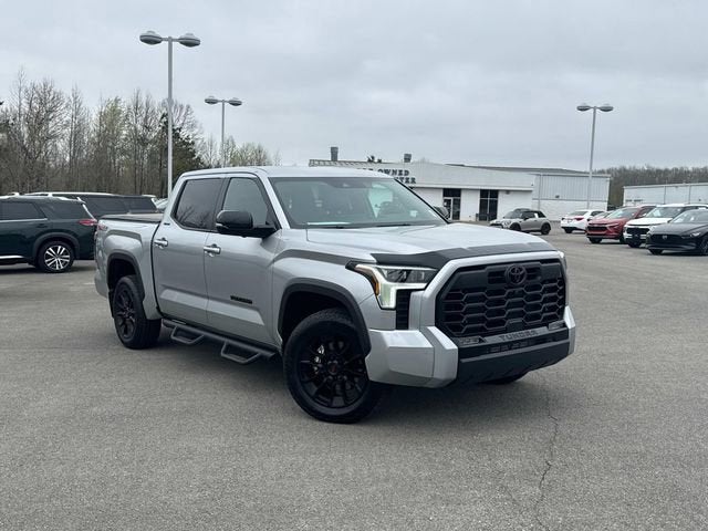 2025 Toyota Tundra 4WD SR5