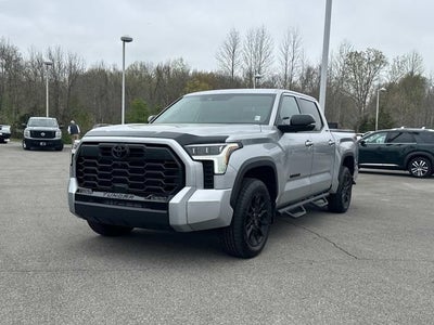 2025 Toyota Tundra 4WD SR5