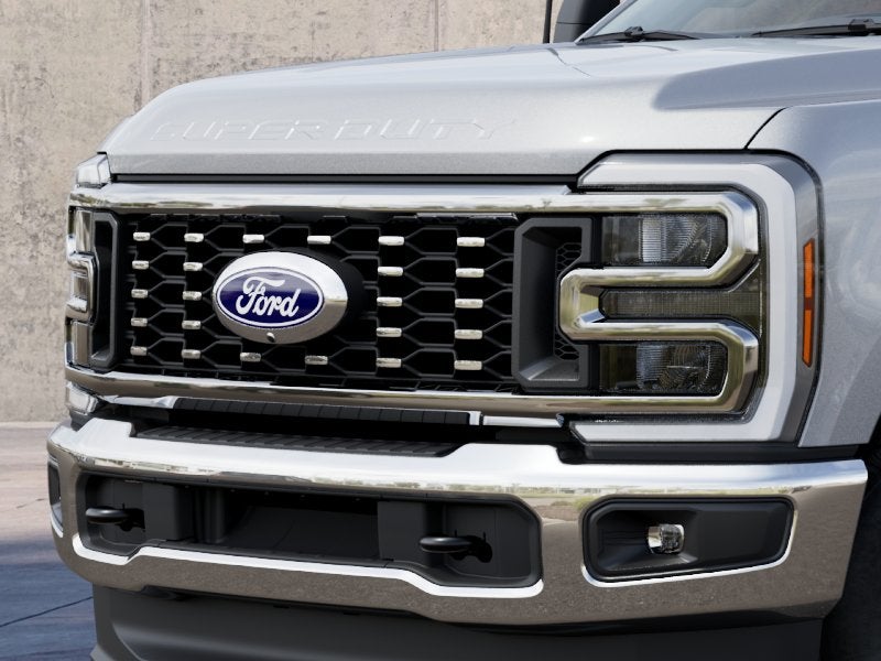 2027 Ford Super Duty F-350® XLT