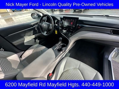 2023 Toyota Camry SE