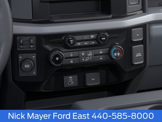 2026 Ford F-600SD XLT