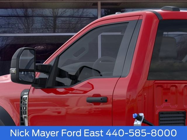2026 Ford F-600SD XLT
