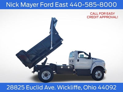 2027 Ford F-750SD Dump Truck