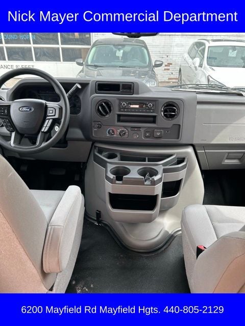 2025 Ford E-350SD Base Cutaway