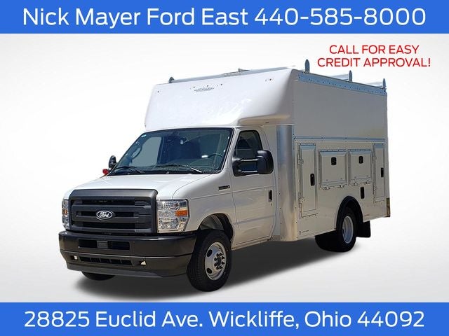2027 Ford E-350SD SERVICE UTILITY BODY Cutaway