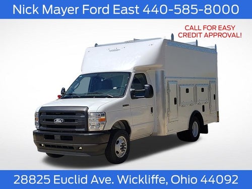 2027 Ford E-350SD SERVICE UTILITY BODY Cutaway