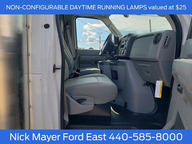 2027 Ford E-450SD Base DRW