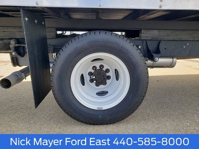 2027 Ford E-450SD Base DRW