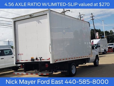 2027 Ford E-450SD Base DRW