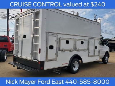 2027 Ford E-450SD Base
