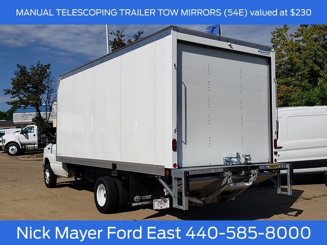 2027 Ford E-450SD Base