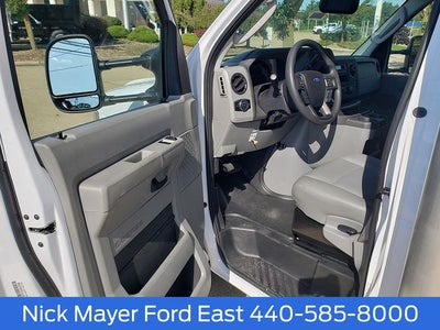 2027 Ford E-450SD Base