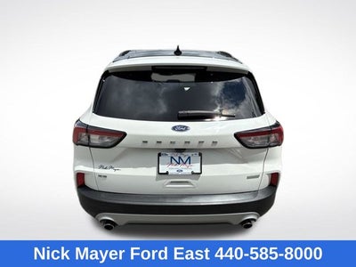 2020 Ford Escape SE