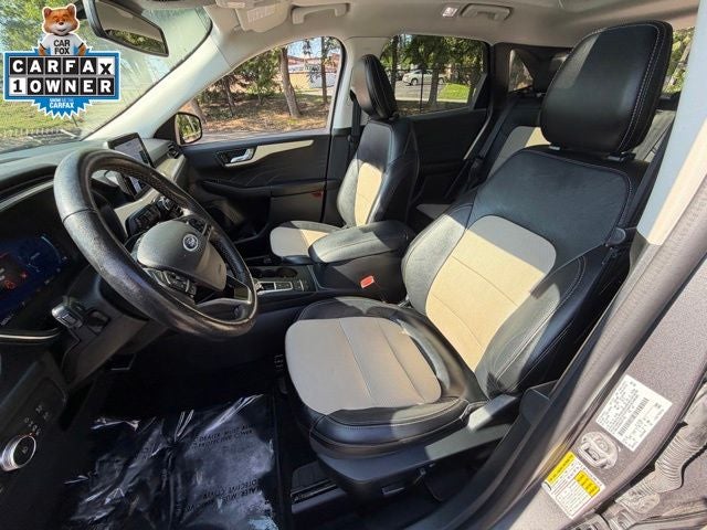 2021 Ford Escape Titanium