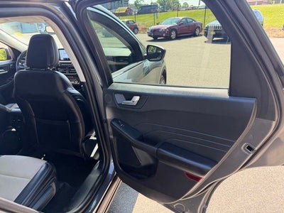 2021 Ford Escape Titanium