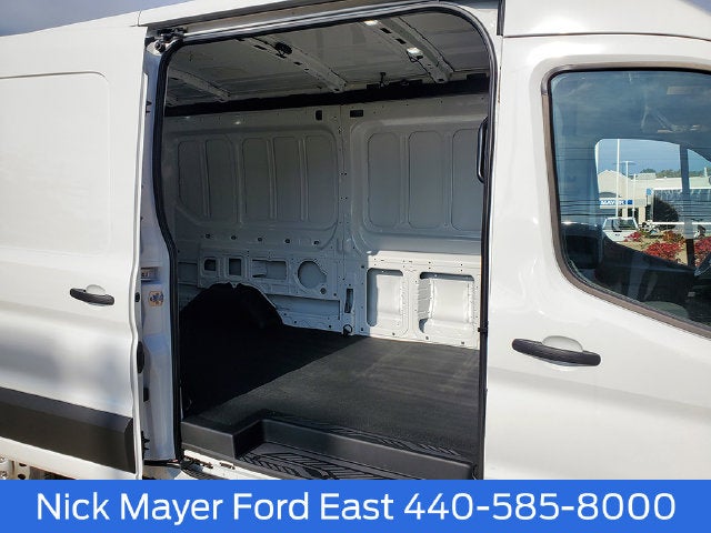 2027 Ford Transit-250 Base