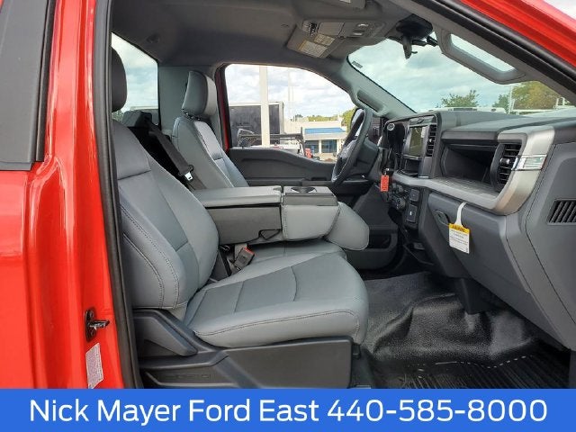 2027 Ford F-350SD XL