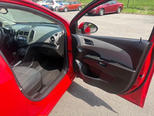 2012 Chevrolet Sonic 2LT