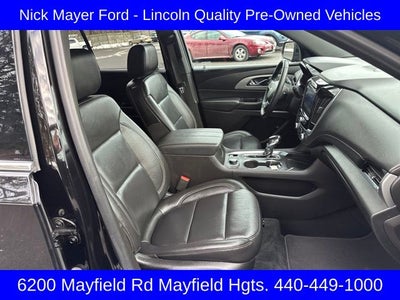 2022 Chevrolet Traverse LT Leather