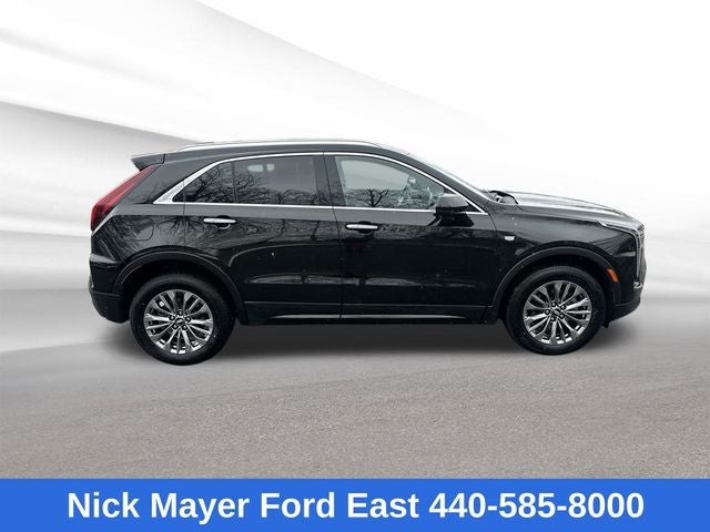 2025 Cadillac XT4 Premium Luxury