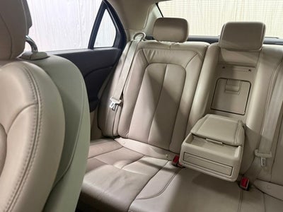 2017 Lincoln Continental Select